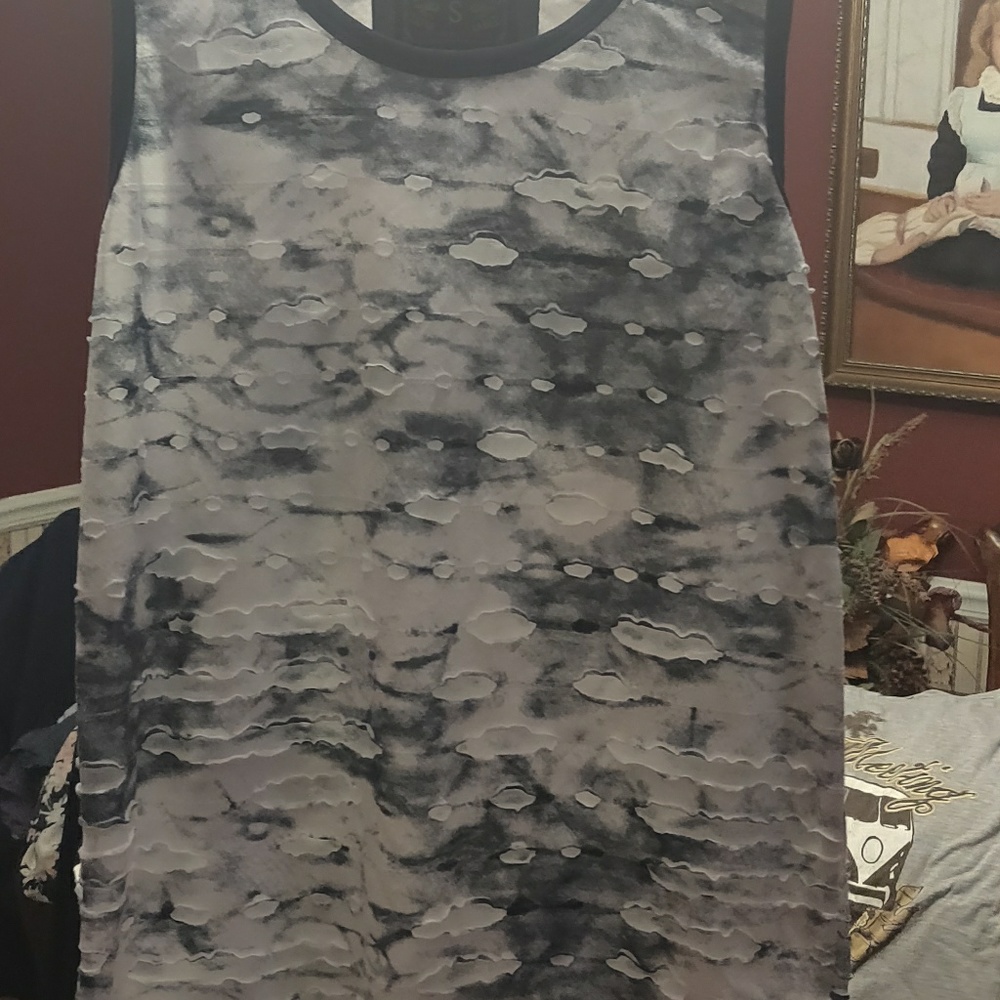 Tank top - Picture 4 of 4